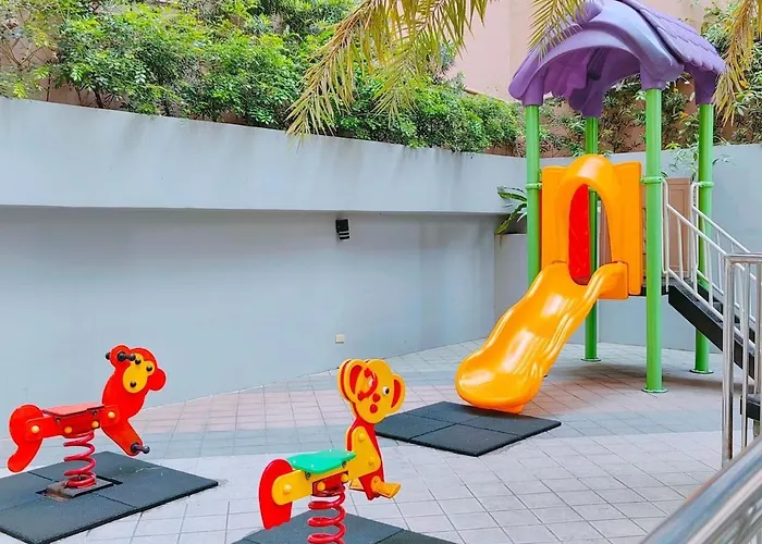 Camp Cj Near Bgc, Mrt Boni Free Pool Gym Appartamento *