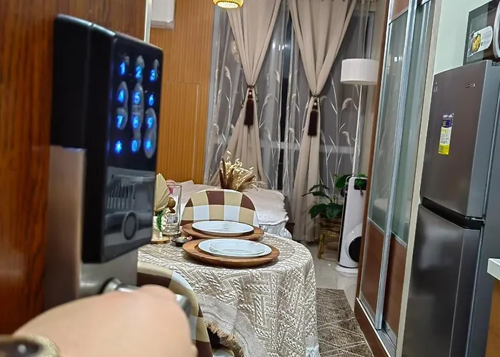 Camp Cj Near Bgc, Mrt Boni Free Pool Gym Apartment