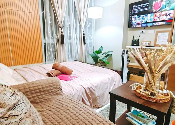 Camp Cj Near Bgc, Mrt Boni Free Pool Gym Manila