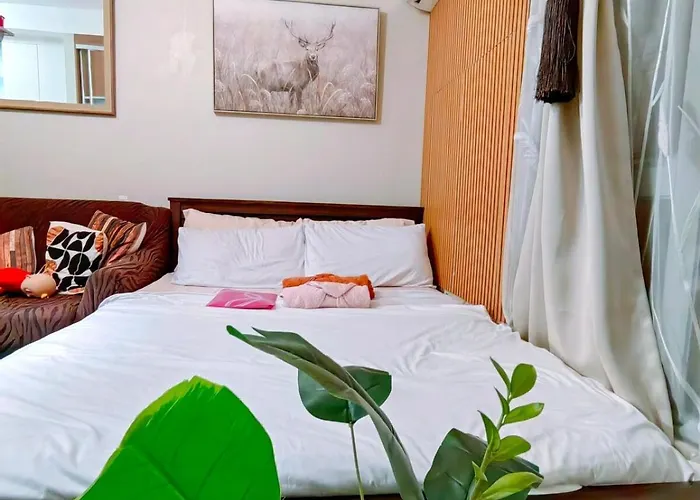 Apartment Camp Cj Near Bgc, Mrt Boni Free Pool Gym Manila
